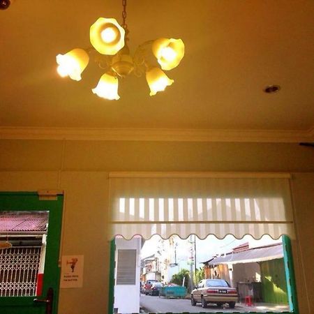 Voyage Cottage Lodge Melaka Zewnętrze zdjęcie